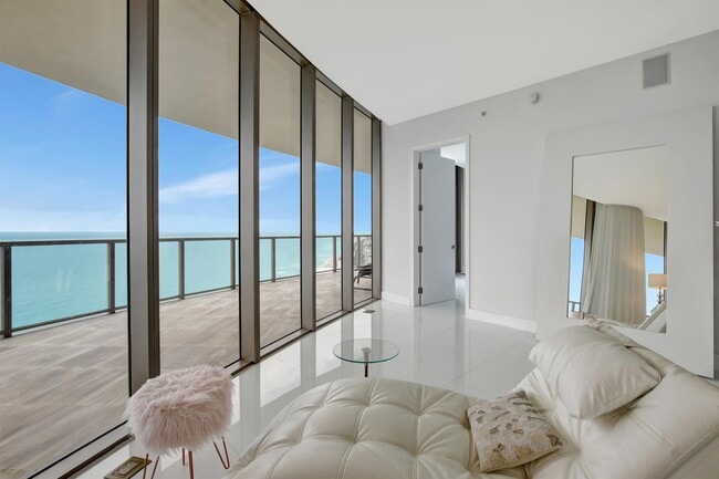 Building Photo - Collins Avenue, Bal Harbour, FL 33154 - 3 BR 3.5 BA condo