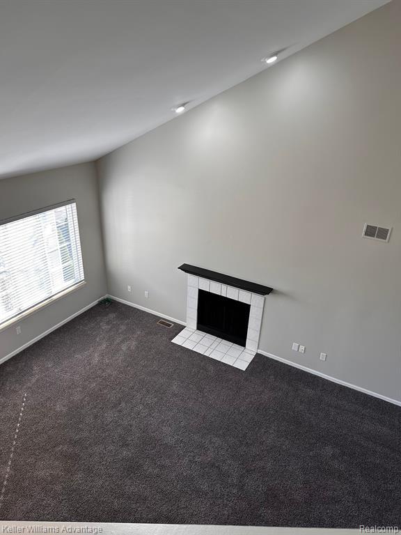 Building Photo - 28672 BAYBERRY Ct E