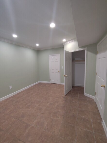 Building Photo - 3071 Lenox Rd NE