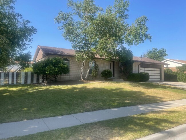 Building Photo - 7007 Copperhill Dr