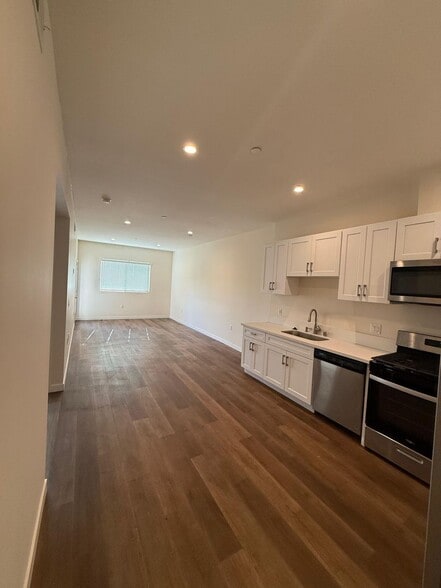 Interior Photo - The Hamilton