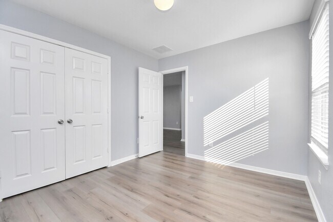 Building Photo - 6738 Beck Canyon Dr