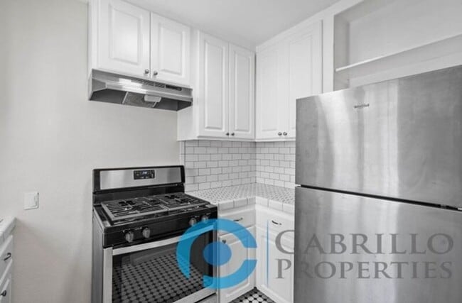 Building Photo - 3004 Quince St