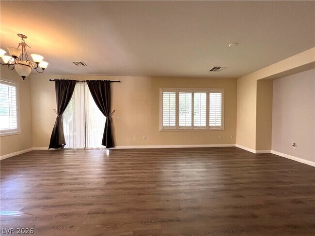 Building Photo - 7043 Somera Way