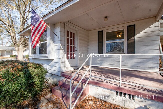 Building Photo - 22 Dubois Terrace