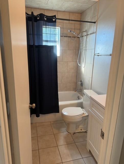 Building Photo - 8901 Rolling Meadows Dr