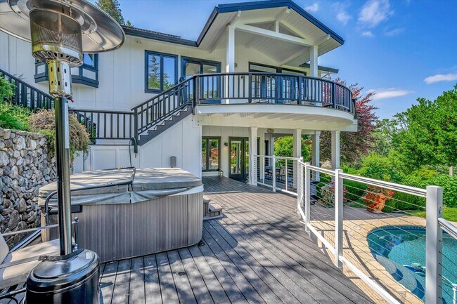 Building Photo - Welcome to Your Luxurious Napa Valley Retr...