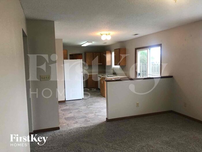 Building Photo - 6602 Hazelhatch Dr