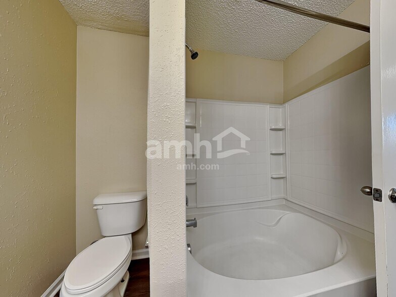 Building Photo - 67 Corsair Cir