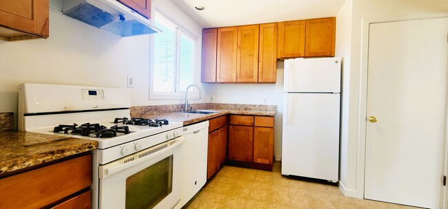 Building Photo - South San Francisco Great Single Family Home For Rent