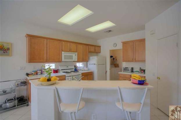 Building Photo - 78047 Freisha Ct