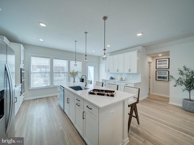 Building Photo - 3512 Biota Ln