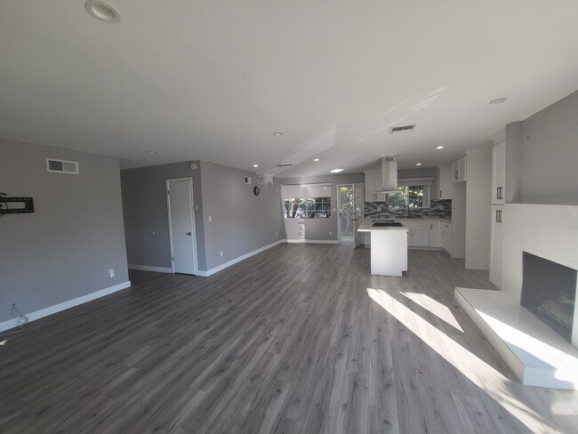 Building Photo - 19221 Napa St