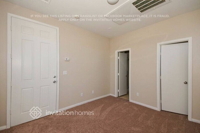 Building Photo - 3021 W La Madre Way
