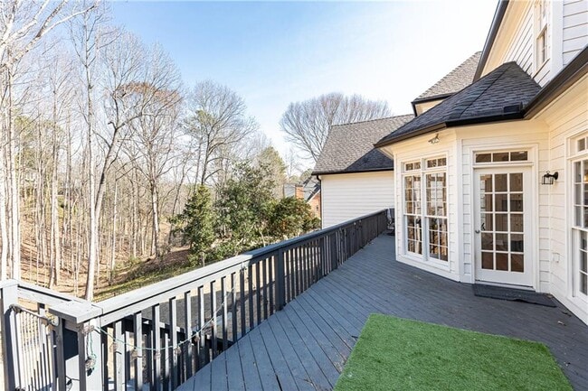 Building Photo - 9360 Nesbit Lakes Dr