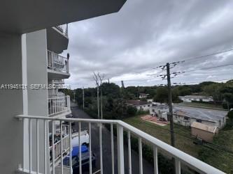 Building Photo - 16740 NE 9th Ave