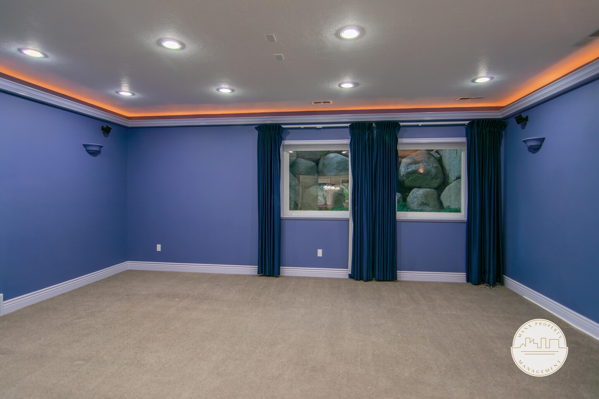 Building Photo - 2157 E Scenic Oaks Cv