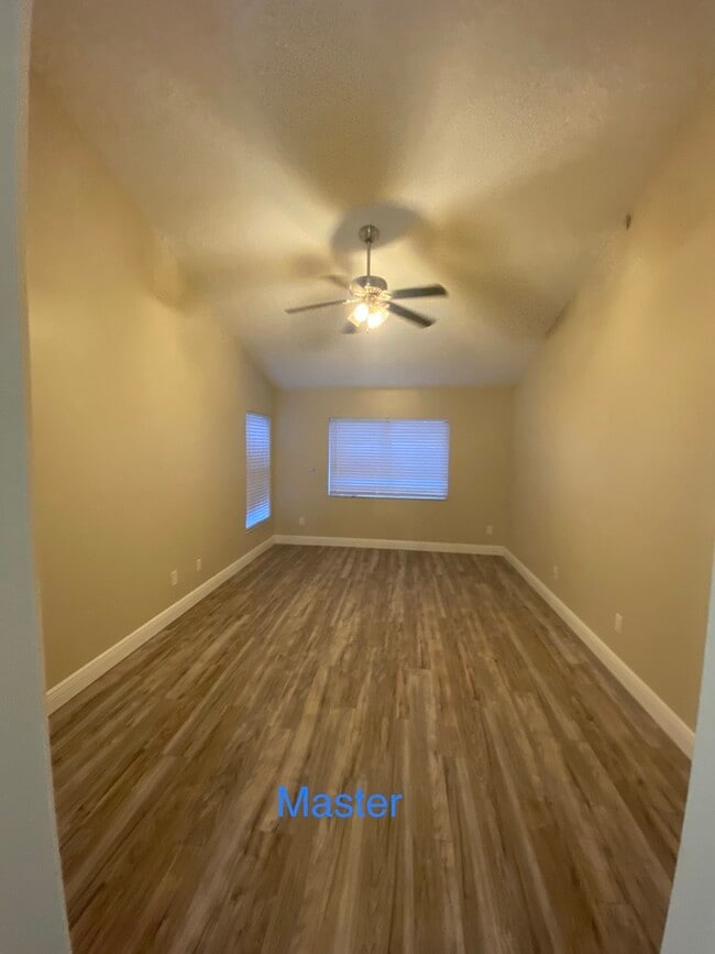 Building Photo - 321 Misty Meadow Dr