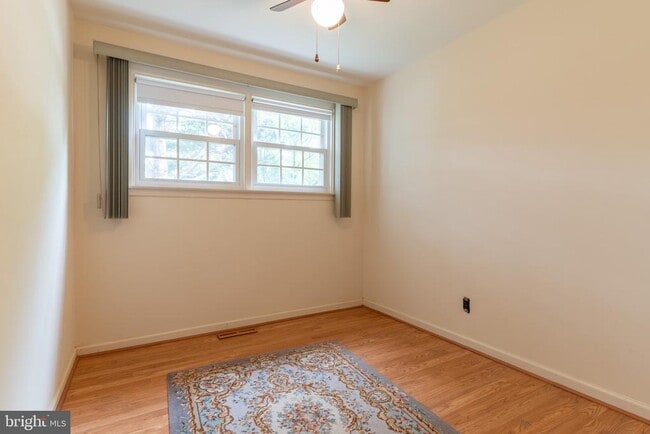 Building Photo - 13032 Worthington Rd