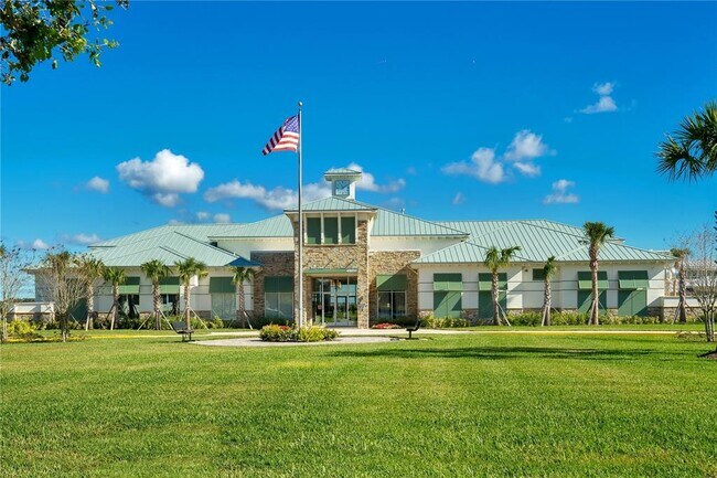 Building Photo - 5092 Twin Lakes Blvd