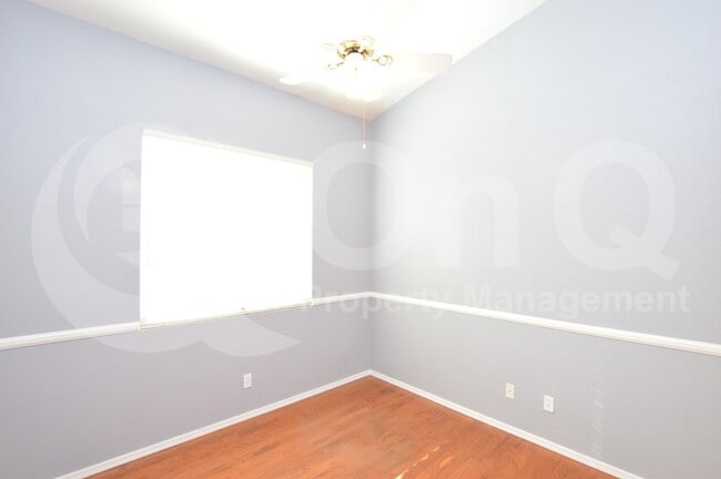Building Photo - 5463 W Venus Way