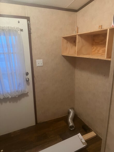 Building Photo - 311 Fogil Dr