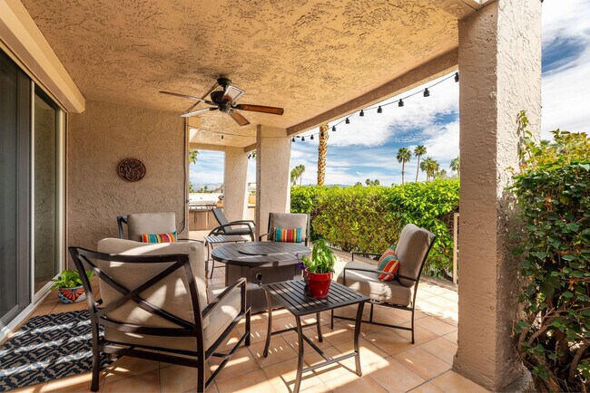 Building Photo - 48910 Noline Pl