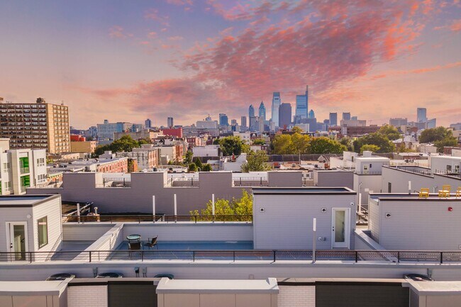 Building Photo - 1338 N 15th St