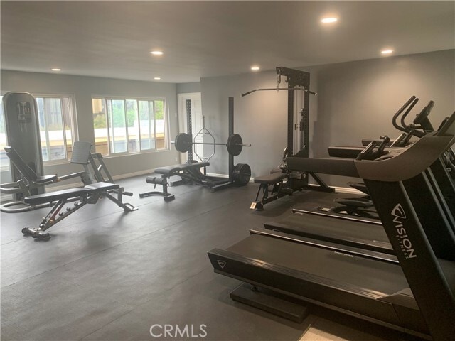 Building Photo - 3220 Altura Ave