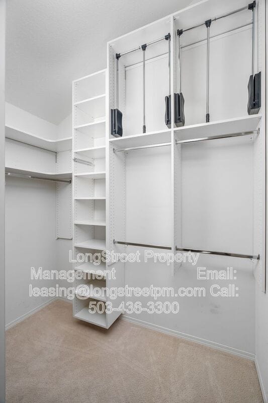 Building Photo - 3531 S Kelly Ave