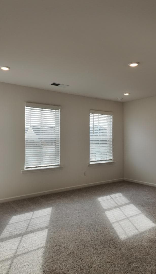 Building Photo - 136 Market St