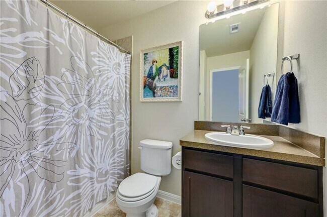 Building Photo - Beautiful Three Bedroom Home for Rent in Chaparral Crossing