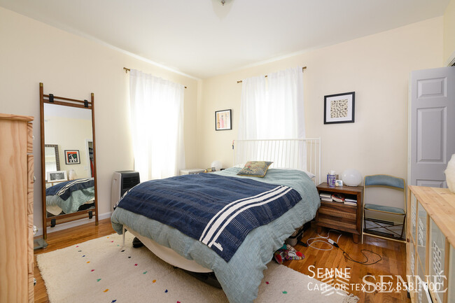 Building Photo - Spacious 2-Bedroom in Inman Square – Avail...