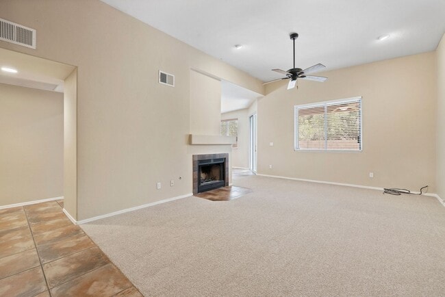 Building Photo - Santa Fe Home in Silverado Hills with Pool!