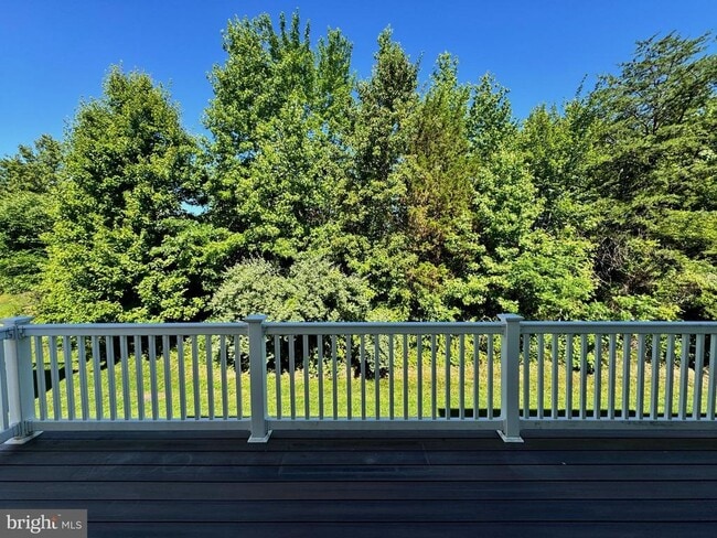 Building Photo - 312 Wilkinson Dr
