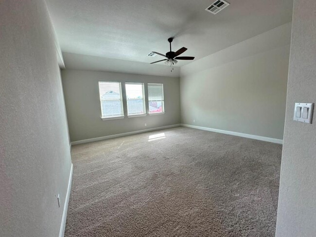 Building Photo - 3004 Desert Shade Bnd