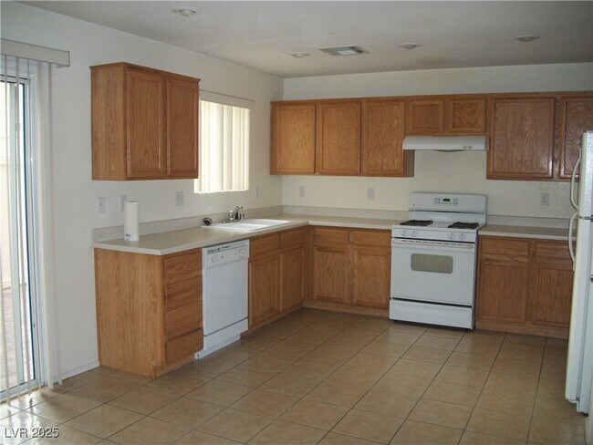 Building Photo - 9161 Spoonbill Ridge Pl