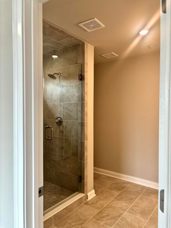 Building Photo - 2737 Sullivans Trce