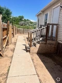 Building Photo - 1198 Las Rosas Dr