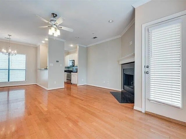 Living Room - 2407 Stutz Dr