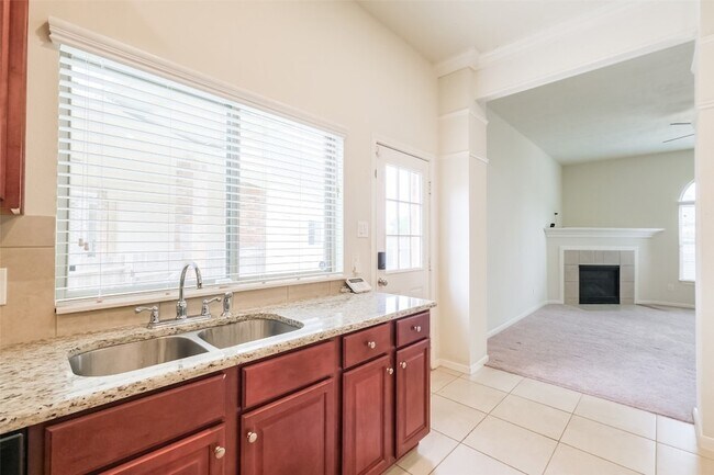 Building Photo - 6811 Gonzales Pt