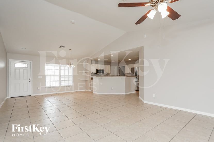 Building Photo - 2908 51st St SW