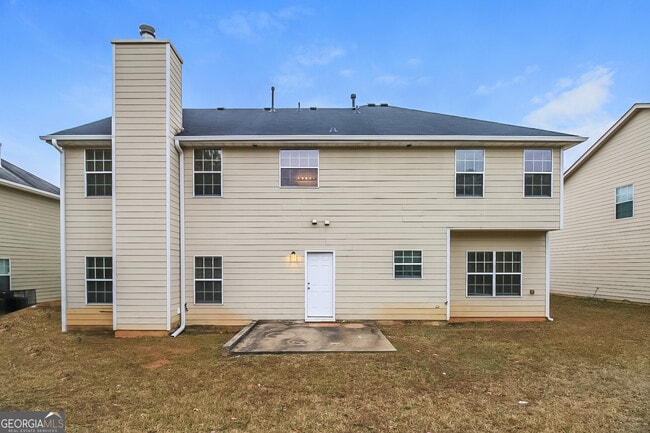 Building Photo - 6880 Estepona St