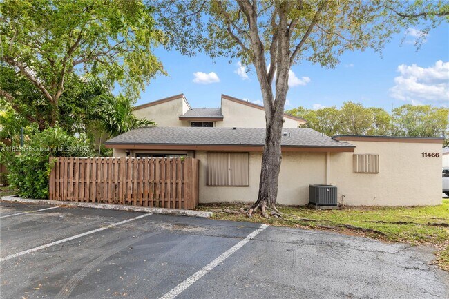 Building Photo - 11466 SW 109th Rd