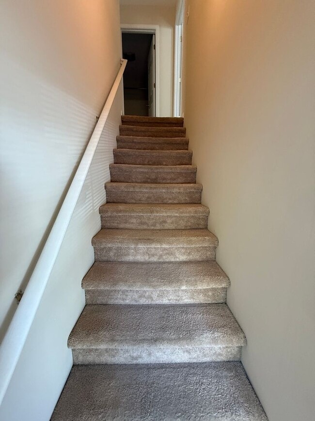 Building Photo - Great location! 3 Bedroom Home in Highly Desirable area of Farragut!