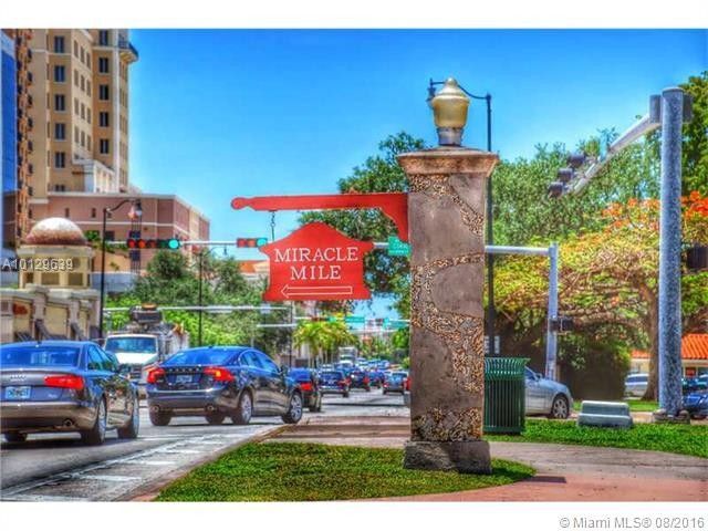 Building Photo - 2982 SW 25th St