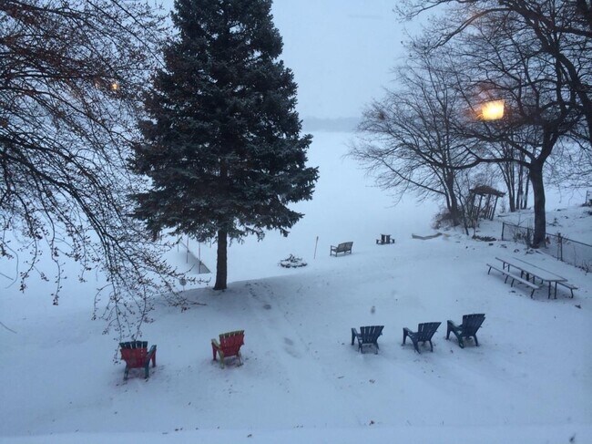 Its a winter wonderland! - 34175 N Hainesville Rd