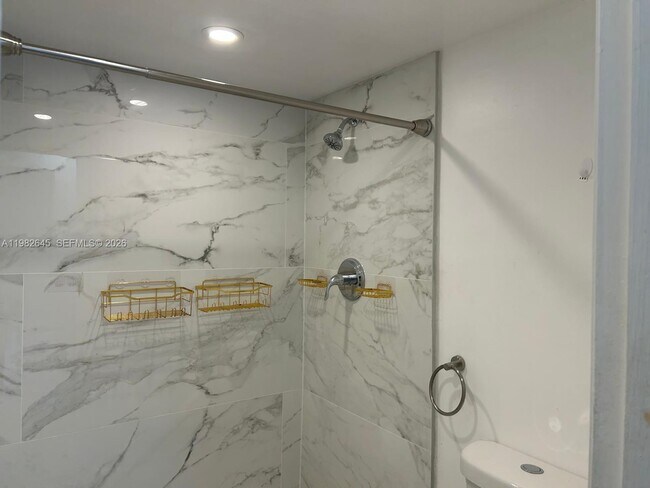 Building Photo - 3751 Environ Blvd