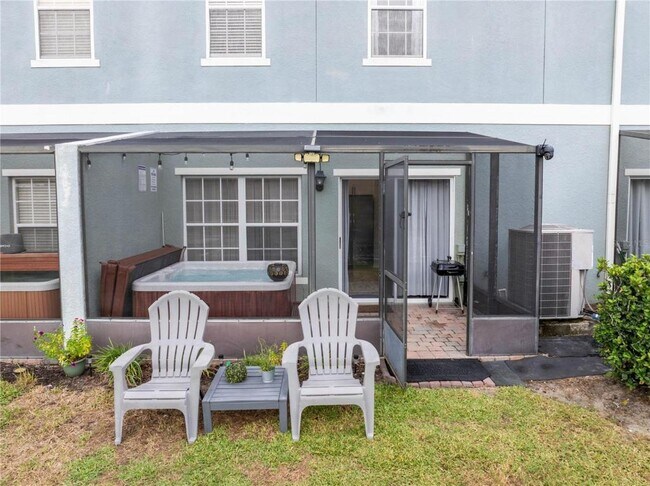 Building Photo - 2433 Caravelle Cir