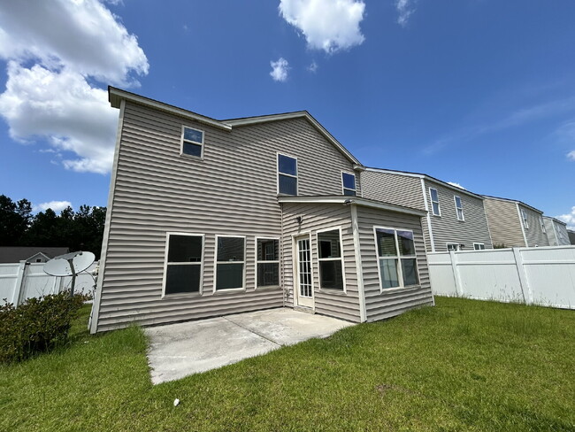 Building Photo - Home for Rent